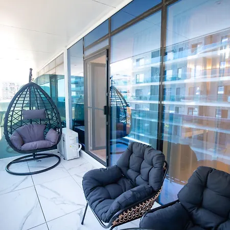 White Titanic 322 Aparthotel Năvodari